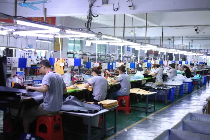Водоотпорна сува торбичка за производство на опрема и производна линија