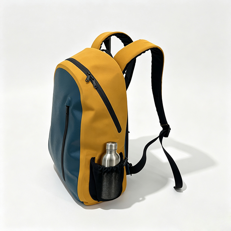 Side drawcord bottle pocket with cord lock on the SL-E071 commuter backpack